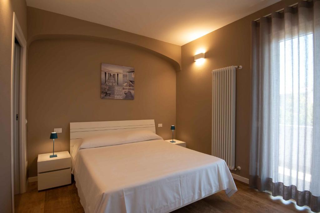 Sirmio Apartments Sirmione