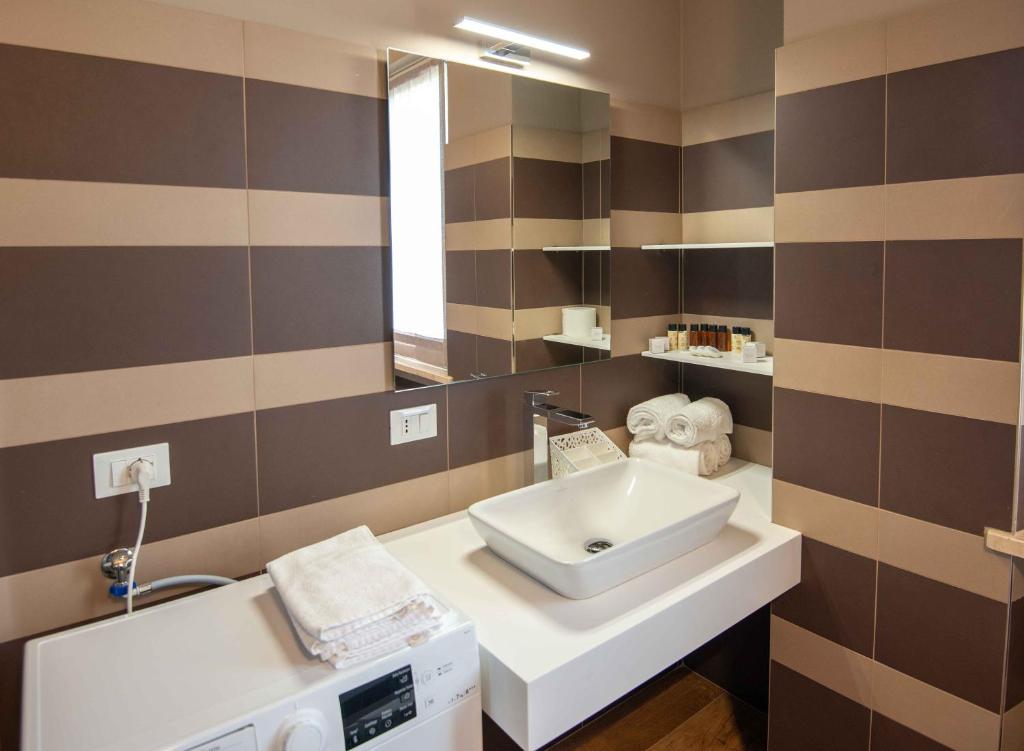 Sirmio Apartments Sirmione